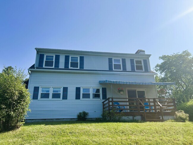 Photo - Serene Lake House Rental - NEWLY REDUCED P...