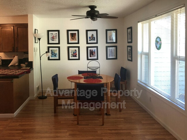 Photo - 3931 NW Walnut Pl