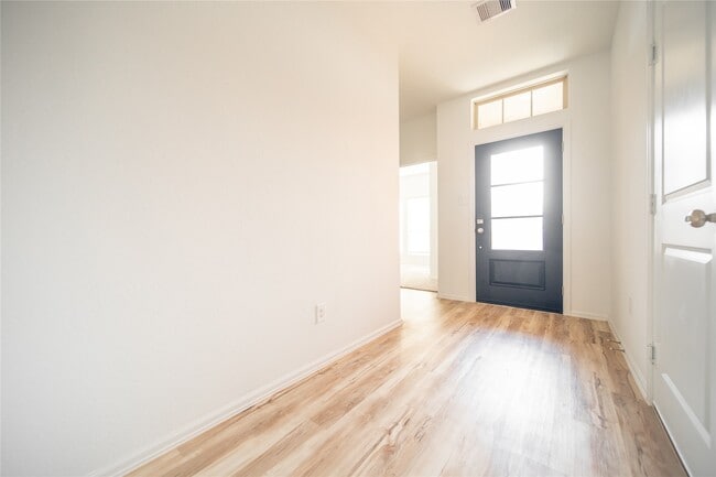 Photo - 2615 Olivine Stone Dr