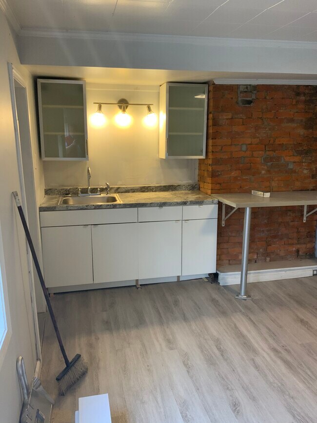 Photo - 2516 Josephine St