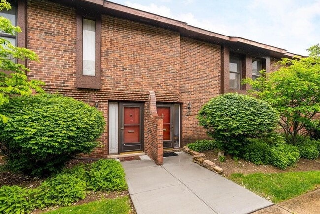 2806 Downing Way Unidad 37