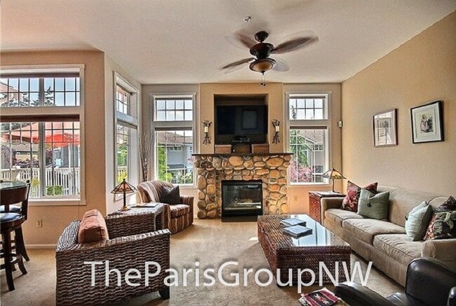 Photo - Gorgeous Renton Highlands Condo * Attached Garage * Unit 104