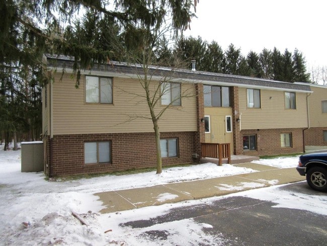 Building Photo - Wellington Apartments