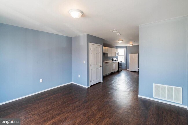 Photo - 1833 S 22nd St Unit 2