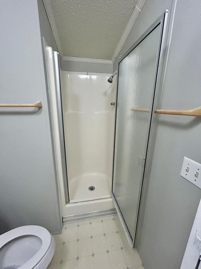 Photo - 4206 Live Oak Ln