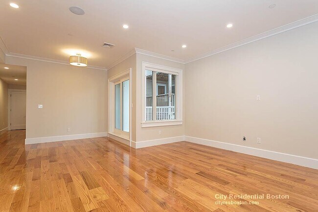 17 Vinton St Unit 3