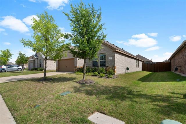 Photo - 917 Dewy Glen Ln