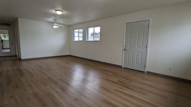 Photo - Conveniently located 3/2 home near Henders...
