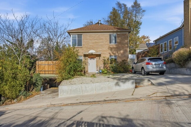 Photo - 76 W Apricot Ave Unit 3