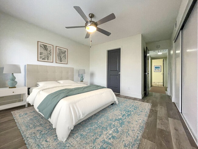 Country Club Apartments