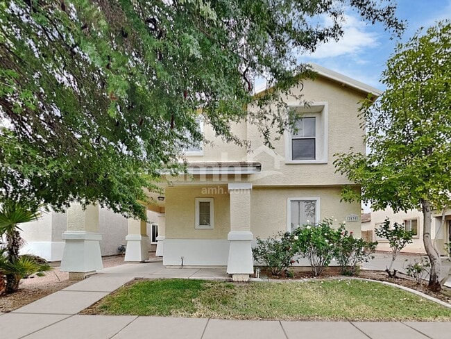 Building Photo - 2030 S 87th St