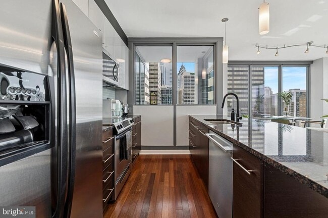 Photo - 2101 Market St Unit 2306