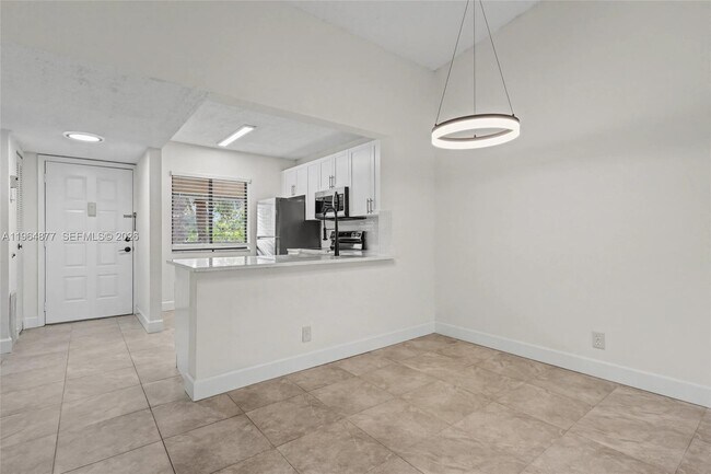 Photo - 6551 Arleigh Ct Unidad 208