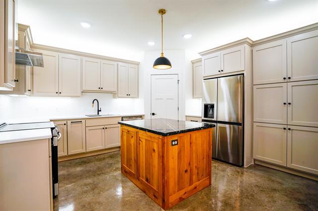 Photo - 108 Cardinal Wds