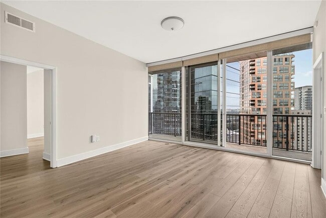 Photo - 1080 Peachtree St NE Unit 2004