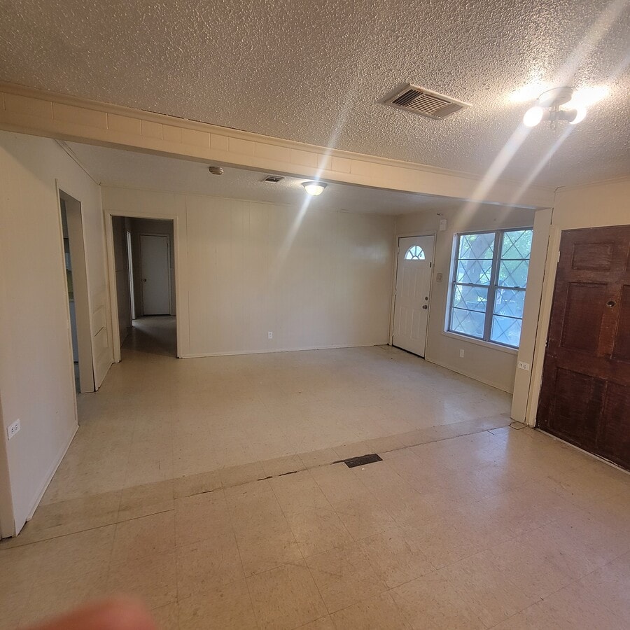 Photo - 1107 S 10th St