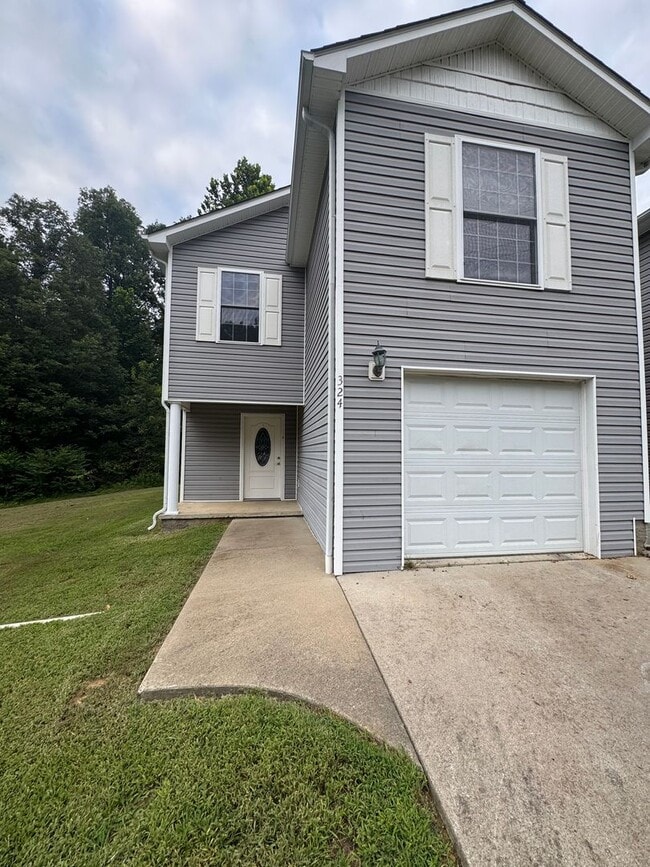Building Photo - For Rent Unit 324 Tara Court Rental