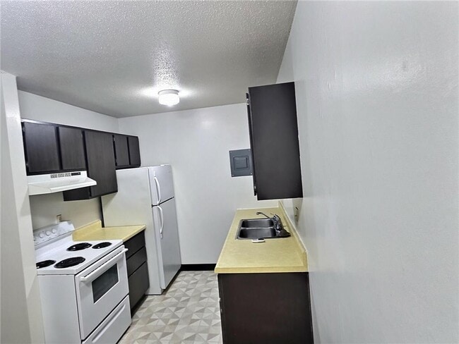 Photo - 650 Summit Dr Unit 6