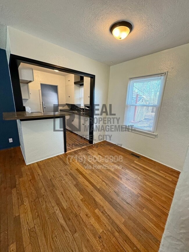 Photo - 812 Jackson St