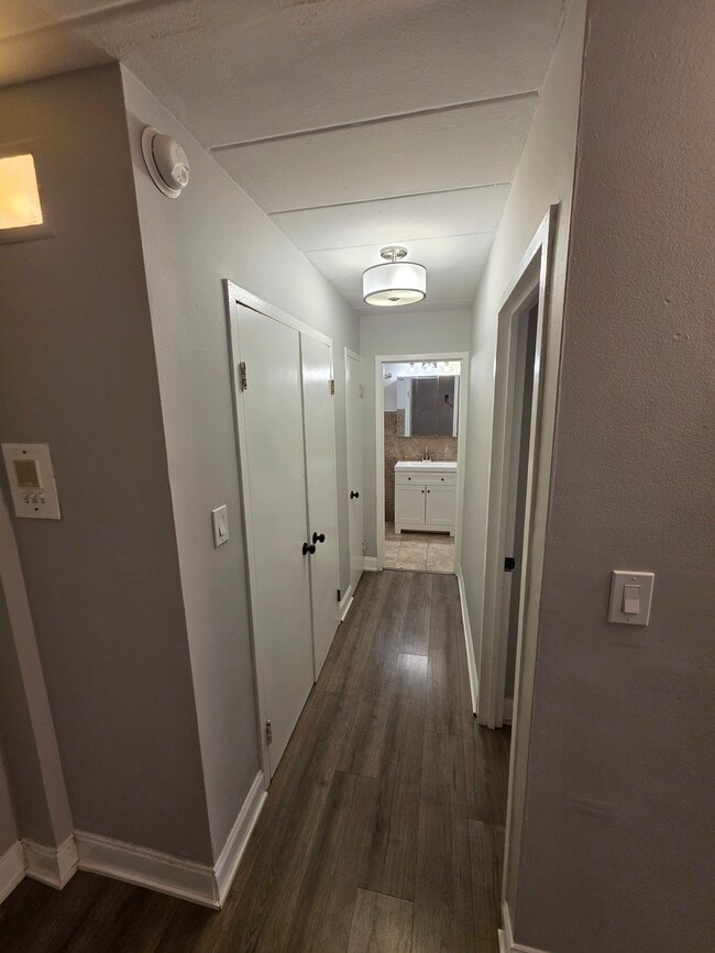 Photo - 2025 W Granville Ave Unit 104