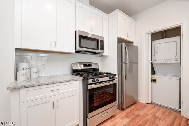 Photo - 610 Mill St Unit 430