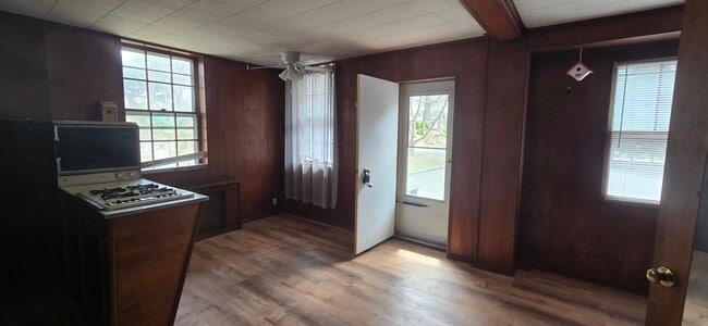 Photo - 50 Lisa Dr Unit C