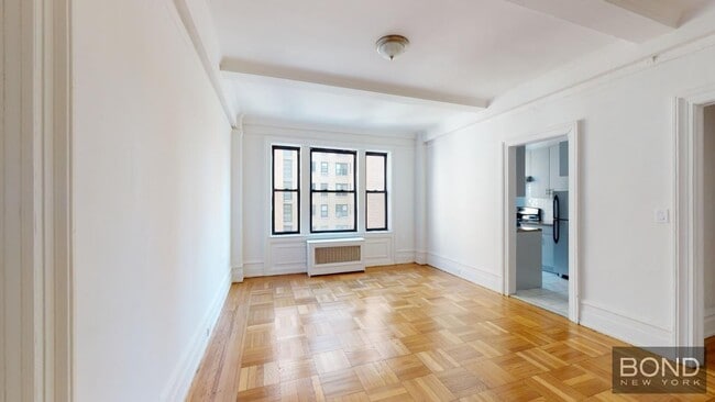 Building Photo - 315 W 102nd St Unit 8C Rental