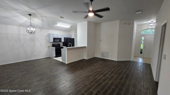 Photo - 1152 Bainbury Ln