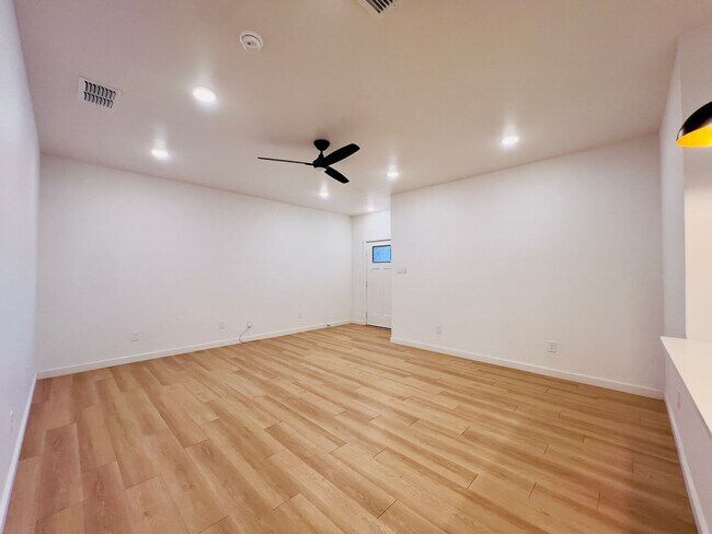 Photo - Spacious 3-Bedroom Townhouse Near Texas Tech