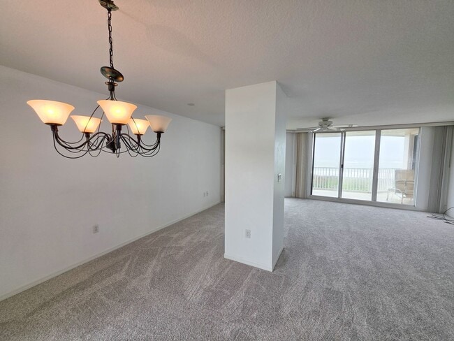 Photo - Beautiful Annual 7th floor Condo with Stunning Ocean Views 3/2