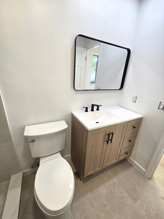 Photo - 5347 Emerald Isle Dr