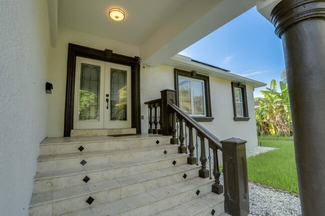 Photo - 633 Spring Oaks Blvd