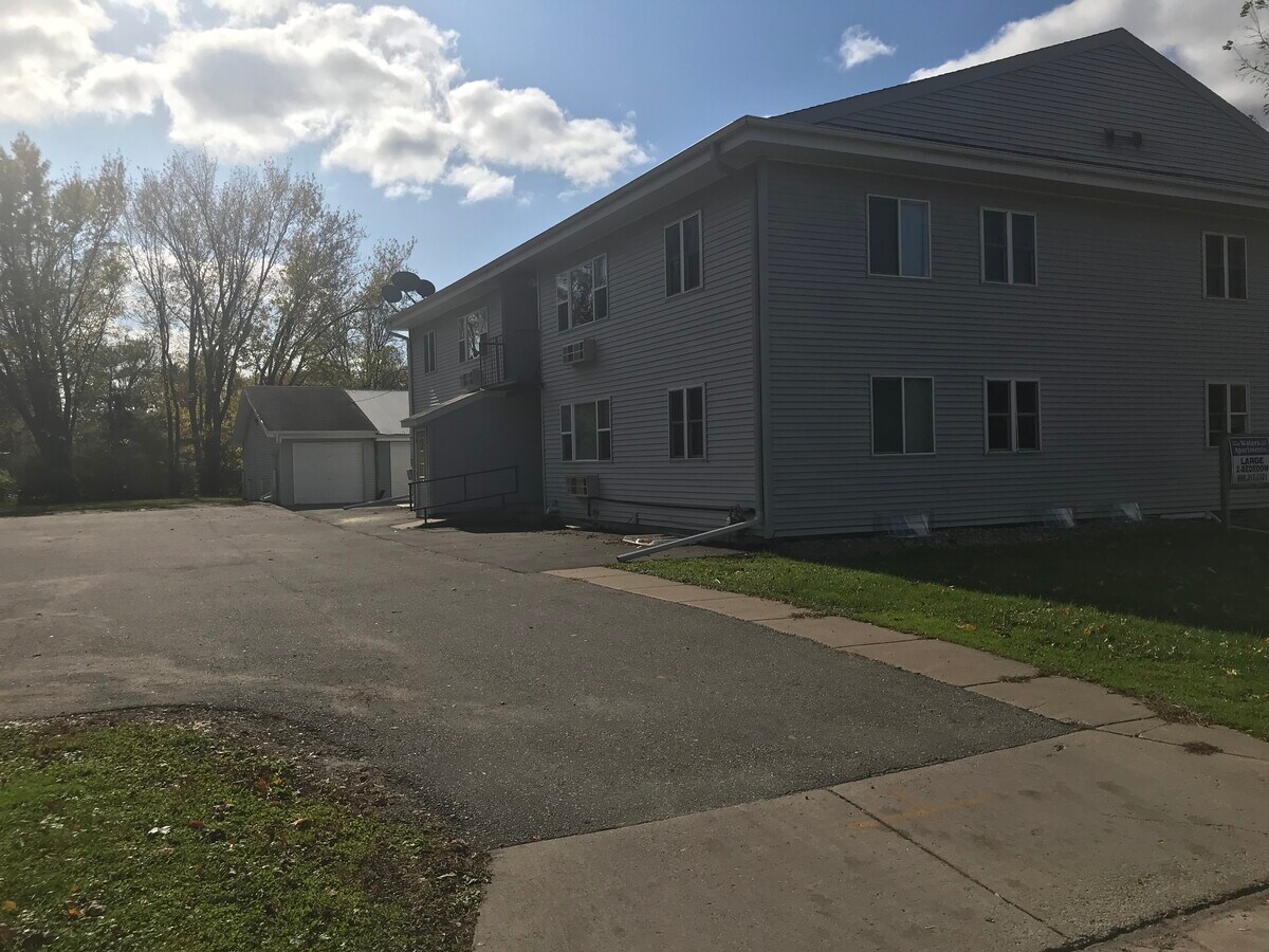2 bedroom upper apartment, close to downtown Galesville. Must - 20427 W Clark Ave Apartments Unit #6