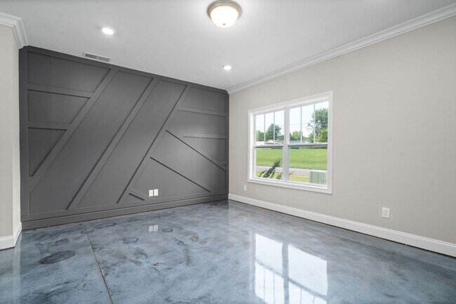 Photo - **COMING SOON** 3 BEDROOM HOME