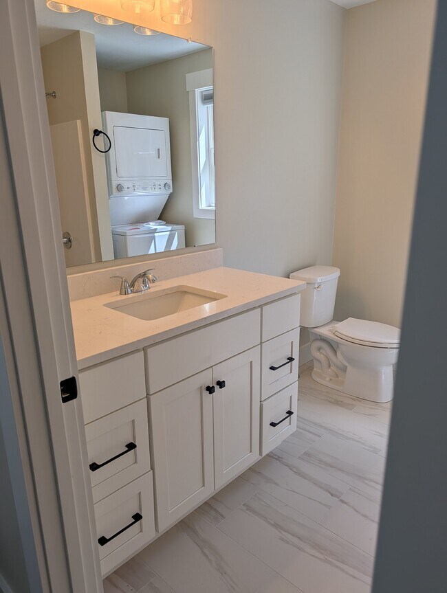 Photo - 480 Wareham St