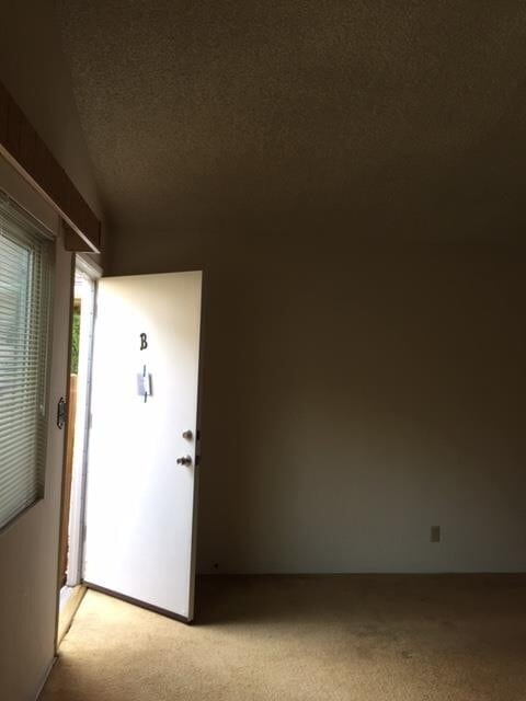 Photo - 634 Couper Dr Unit B