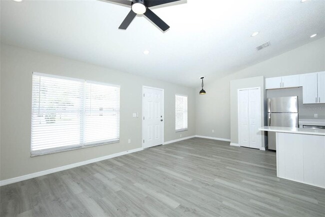 Photo - 786 Lincoln Pkwy