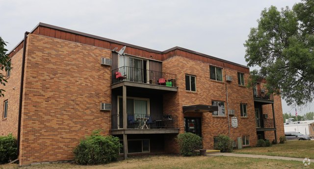 Building Photo - 806 13th St NE Unit 1 Rental