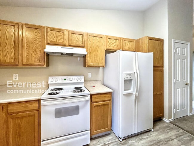 Photo - 3732 Riviera Grove Unidad APT 201