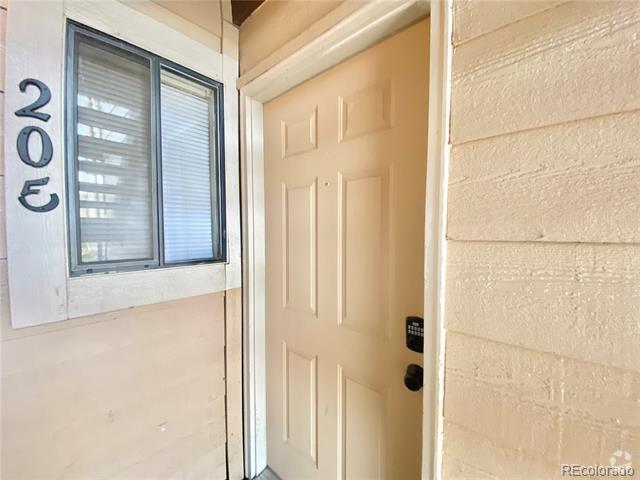 Building Photo - 15402 E Arizona Ave Unit 205 Rental