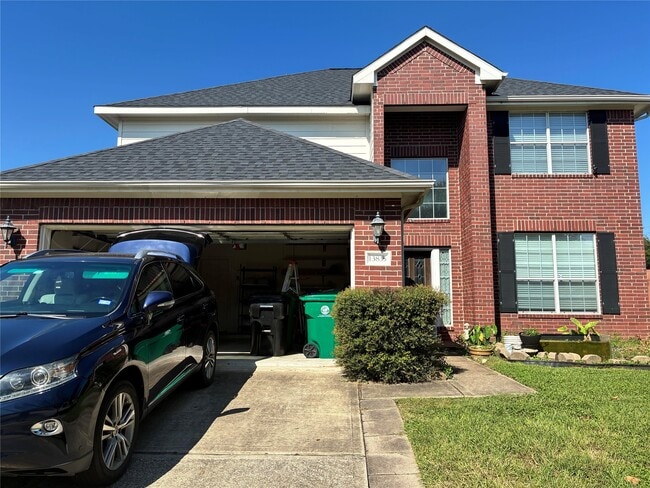 Building Photo - 13835 Clear Trail Ln