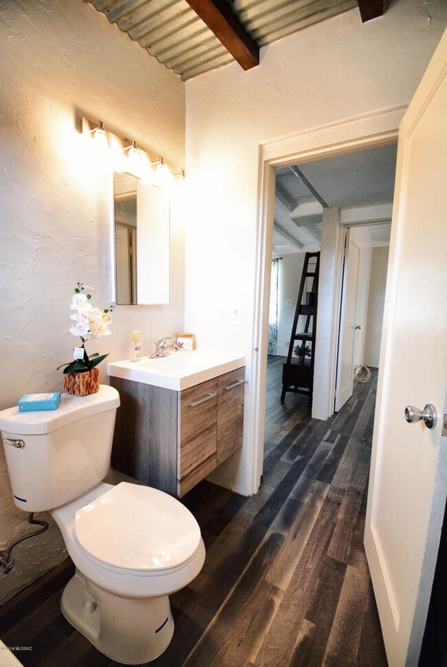 Photo - 4227 E Santa Barbara Ave