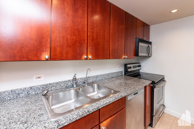 Photo - 30 E Huron St Unit 904