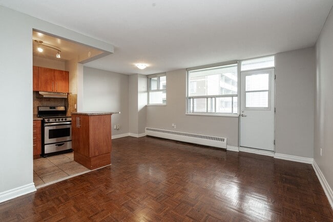 Photo - 230 Oak St Unit 1702