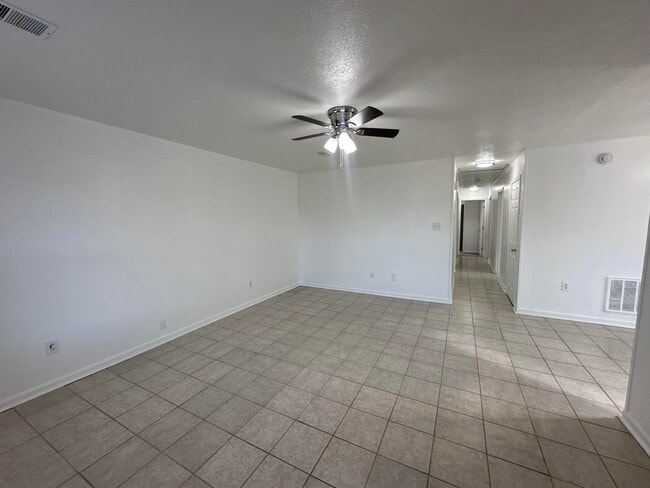 Photo - 1715 Gerald Dr
