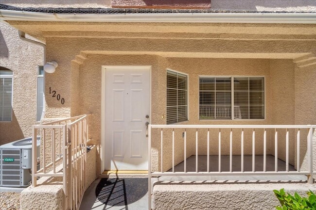 Photo - Contemporary 3 Bedroom Townhouse in Gated Community