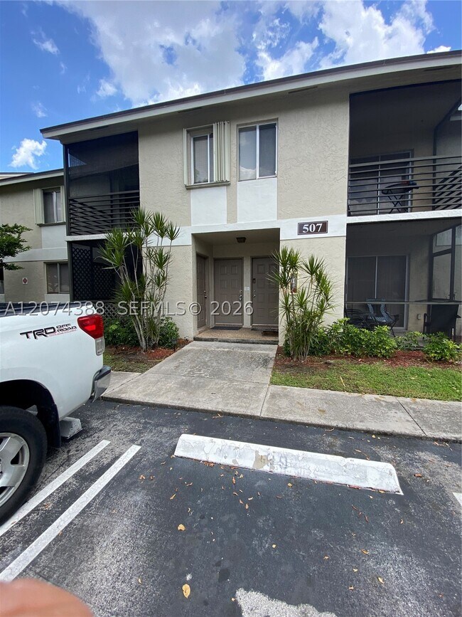 Building Photo - 3500 Gateway Dr Unit 203