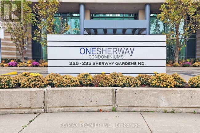 Photo - 235 Sherway Gardens Rd Unit 1007