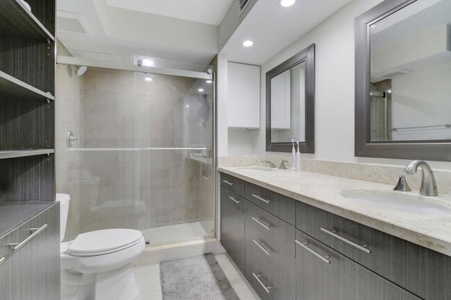 Photo - 9 Royal Palm Way Unit 105