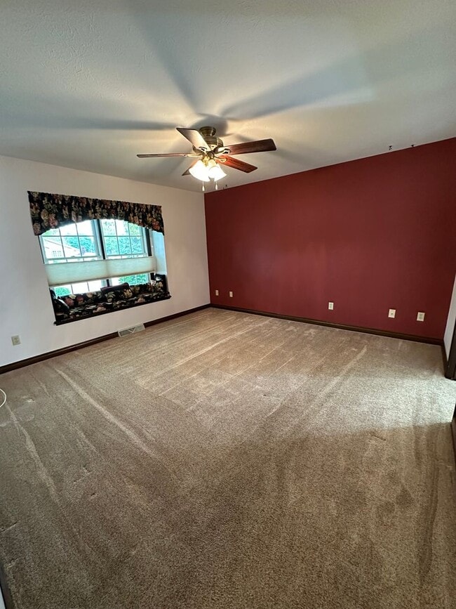 Photo - 2 Bedroom Condo - Goshen